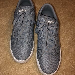 Preloaded Men’s 7/Women’s 9 Grey 3 stripe Adidas